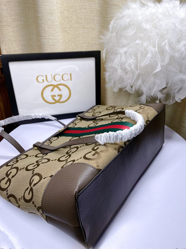 激安グッチバッグコピー角部分ディテール